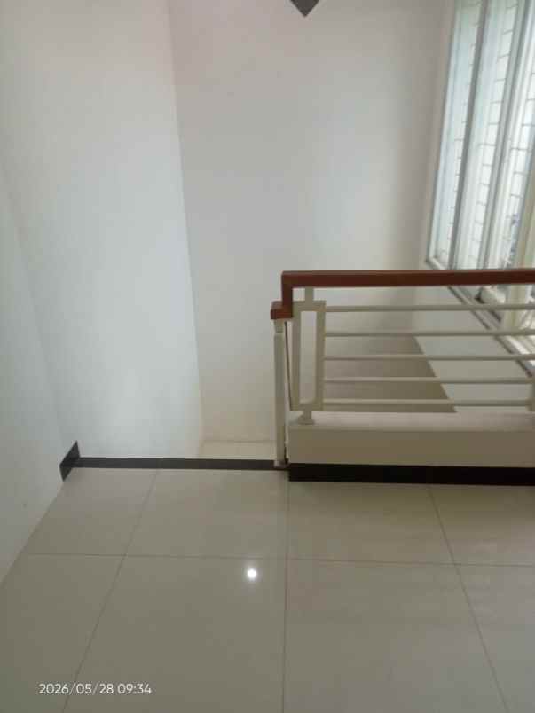 rumah dijual cibubur country cikeas 2 lantai siap huni