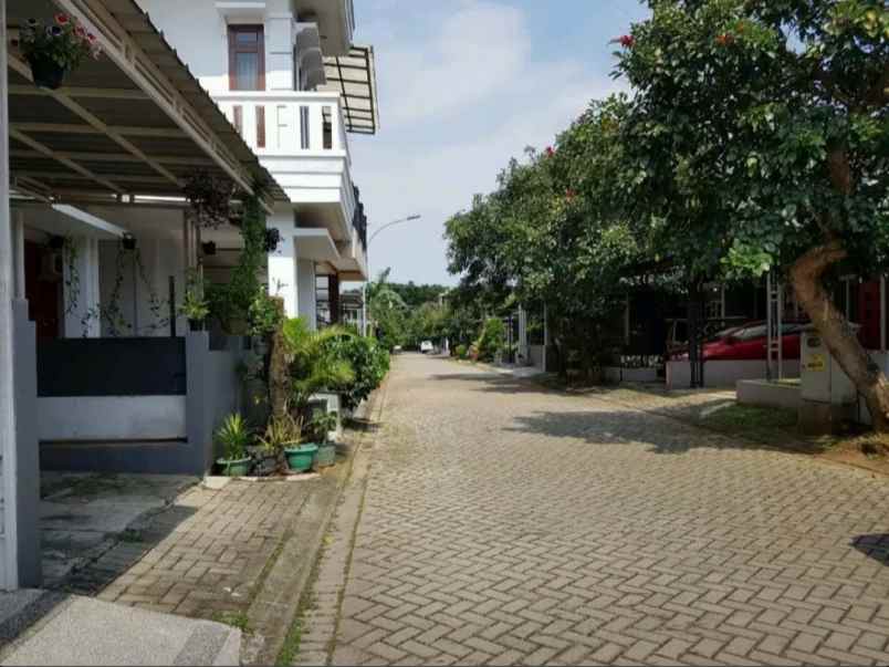 rumah dijual cibubur country cikeas 2 lantai siap huni