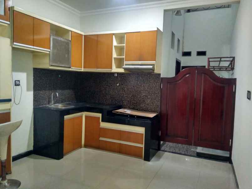 rumah jakasampurna bekasi barat