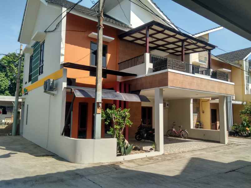 rumah jakasampurna bekasi barat