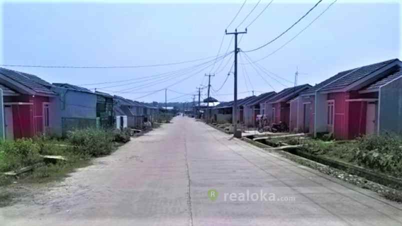 rumah jalan cibunar raya kp