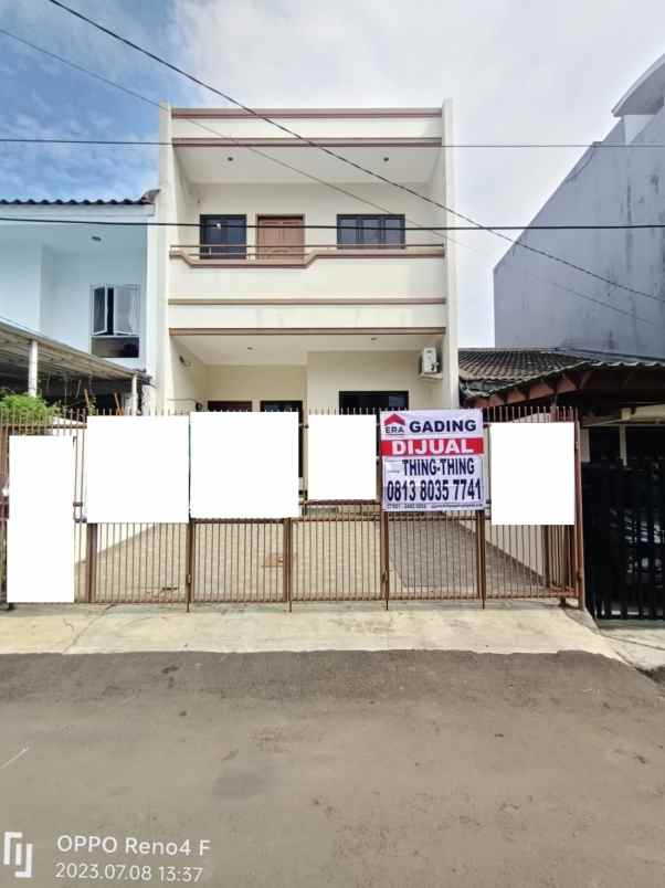 rumah janur kuning residence