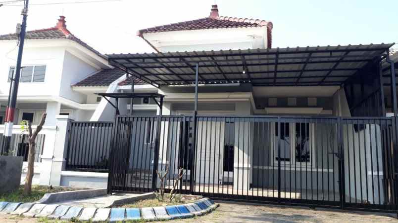 rumah jl durian pondok candra strategis