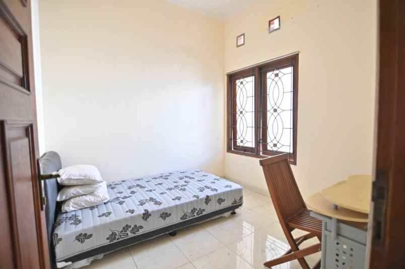 rumah jl manunggal bener