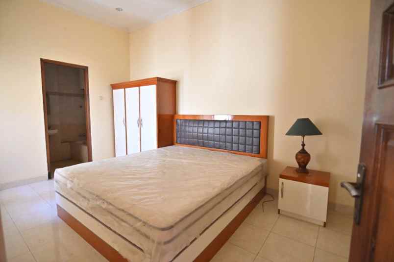 rumah jl manunggal bener