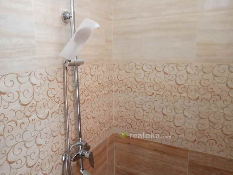 rumah jl pagelaran setu