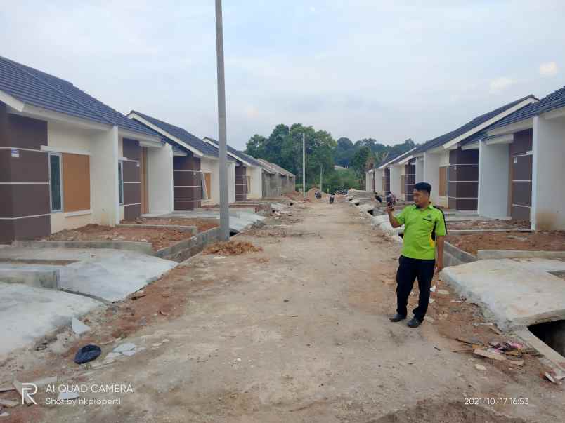 rumah jln raya alternatif