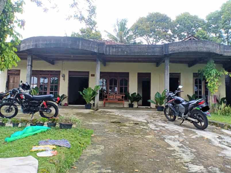 rumah karangpandan karanganyar