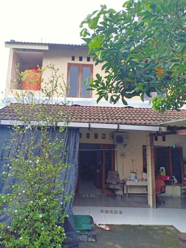 rumah karangrejo banyumanik semarang