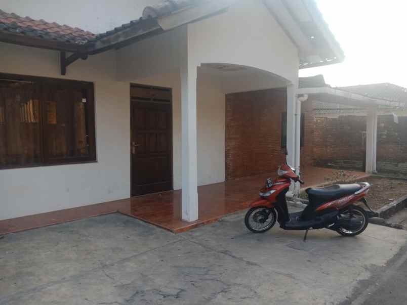 rumah kerjo karanganyar