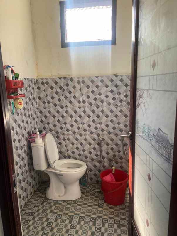 rumah kios cigereleng regol mochtar toha kota bandung