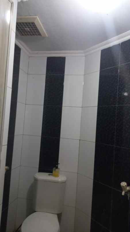 rumah komplek bukit nusa indah
