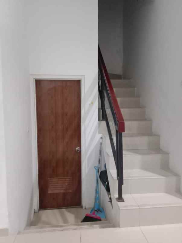 rumah kota bandung andir dekat cicendo tamansari itb