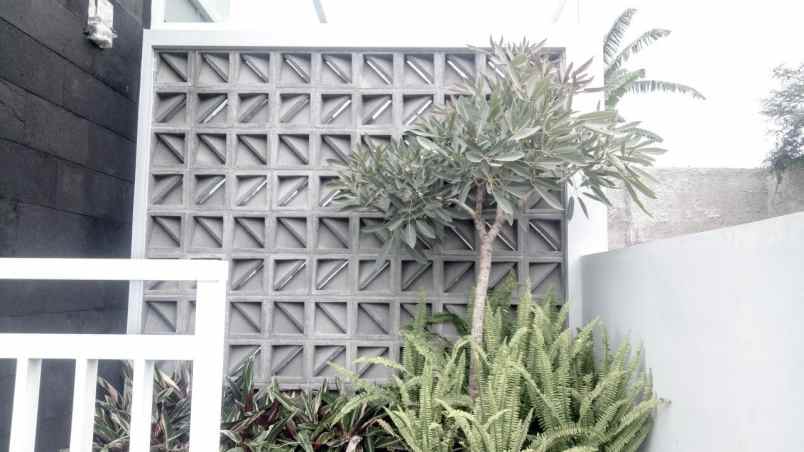 rumah lembang bandung