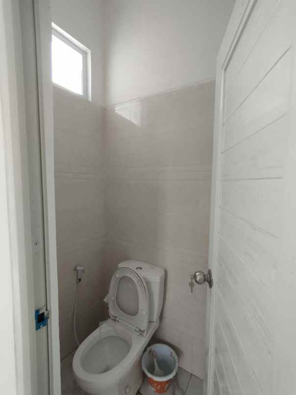 rumah mampang pancoran mas depok