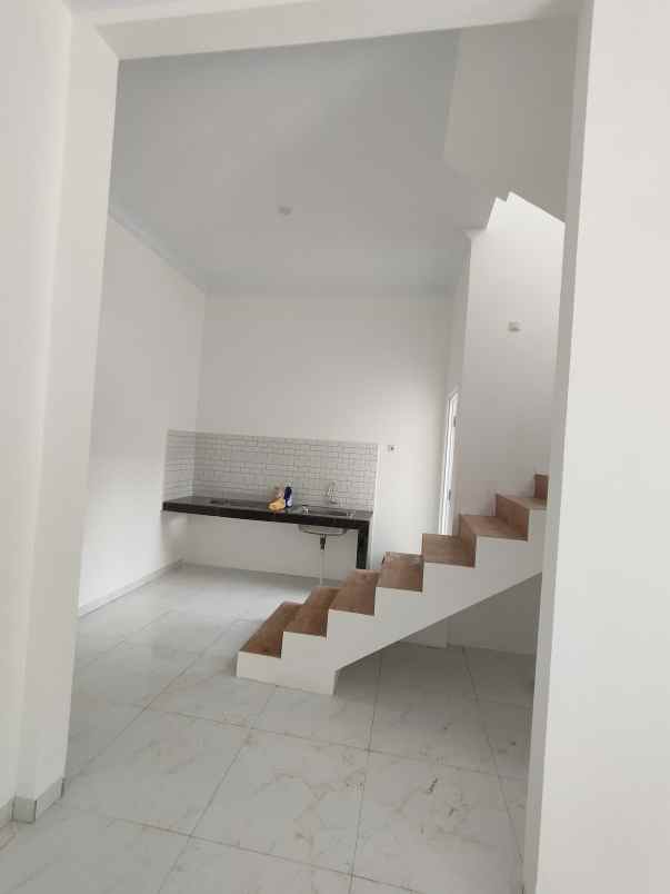 rumah mampang pancoran mas depok