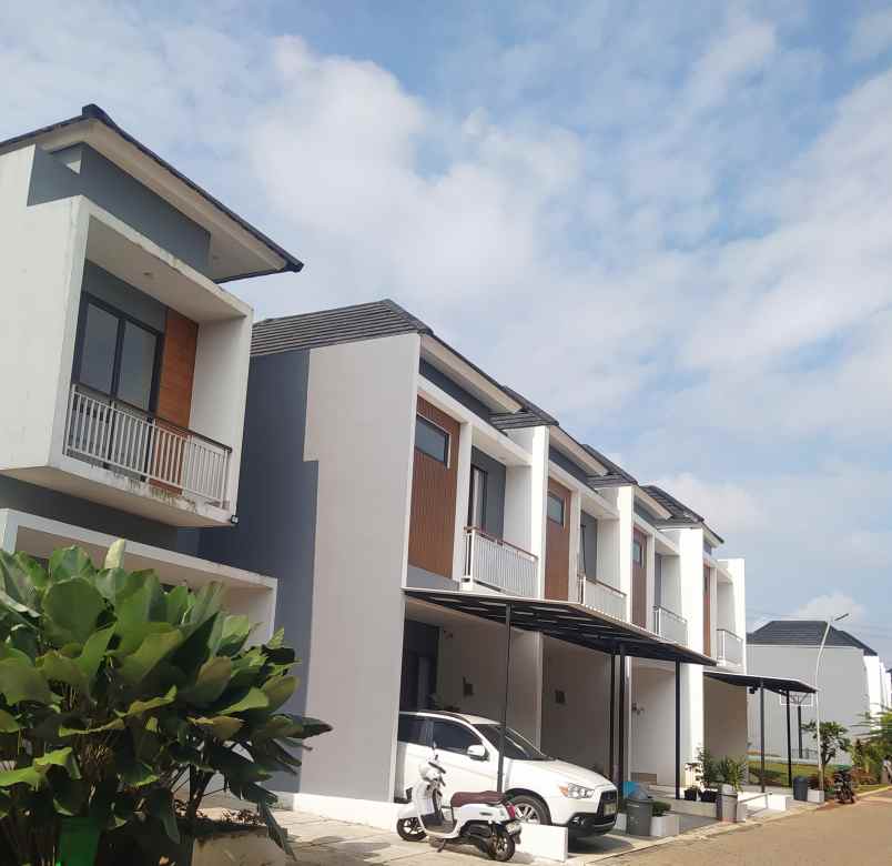 rumah mewah 2 lantai paling murah dekat toll pamulang