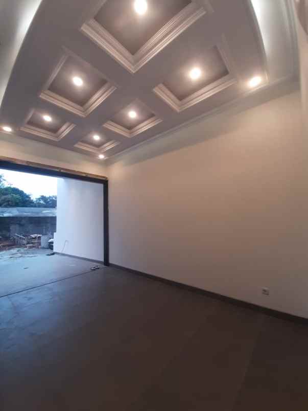 rumah mewah bata merah jagakarsa jakarta selatan