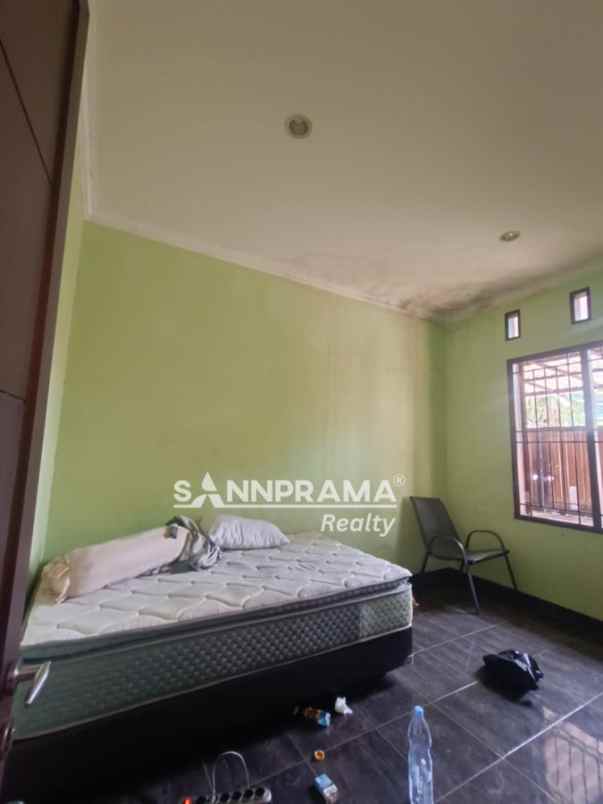 rumah mewah mekarjaya depok tanah 300m dekat margonda