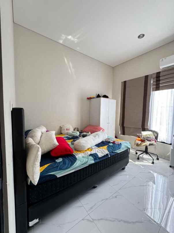 rumah minimalis grand sharon cipamokolan bandung