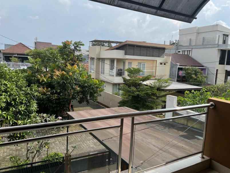 rumah minimalis polban ciwaruga dekat sarijadi bandung