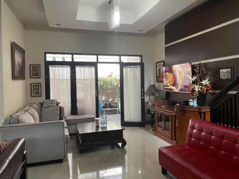rumah minimalis polban ciwaruga dekat sarijadi bandung