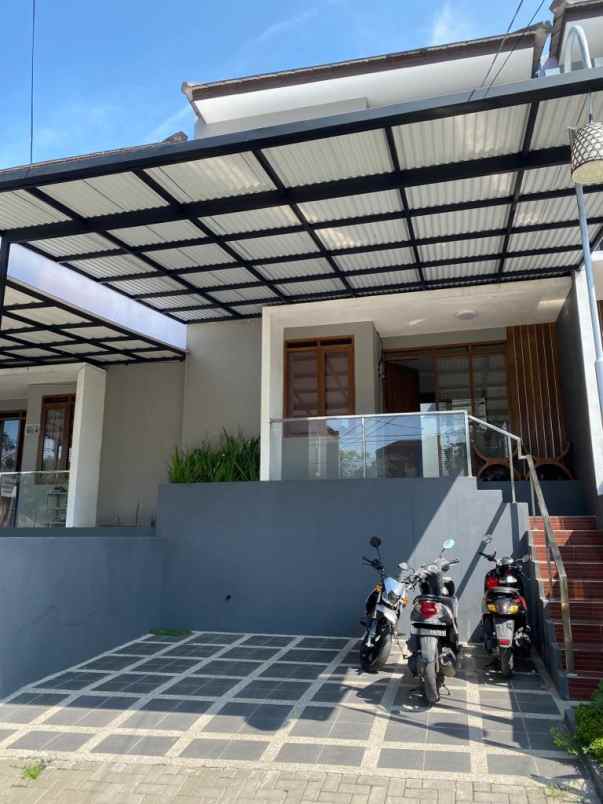 rumah minimalis siap huni design bali ada disariwangi