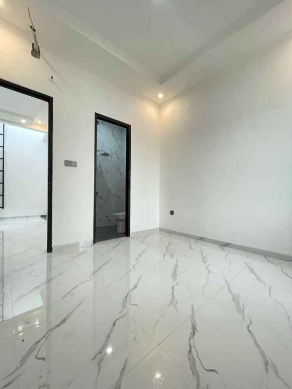 rumah murah 2 lantai bintaro tangerang selatan