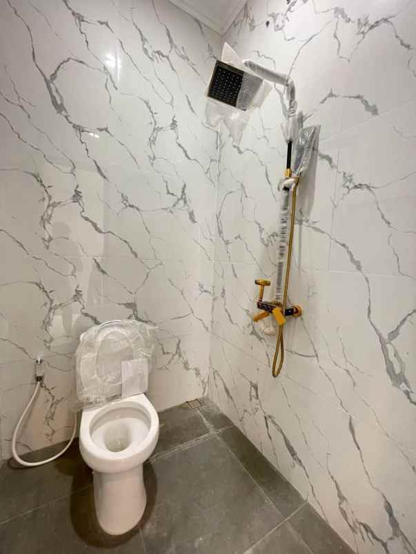 rumah murah 2 lantai bintaro tangerang selatan