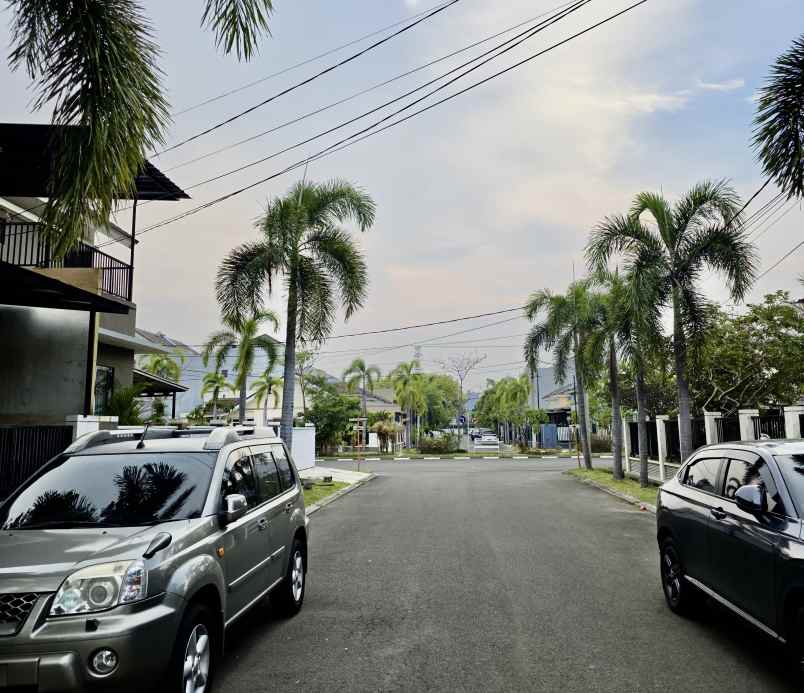 rumah murah dua lantai di aralia harapan indah bekasi