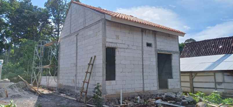 rumah murah gunungpati semarang dekat unnes 300 jutaan