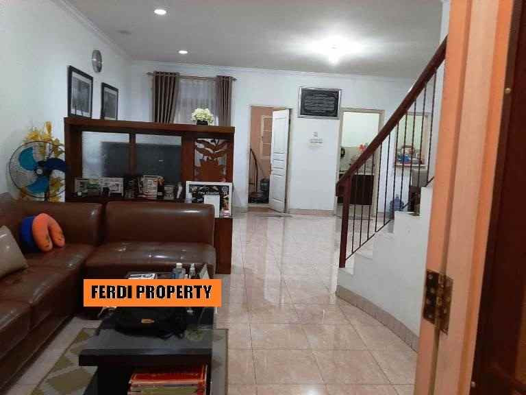 rumah perumahan raffless hills