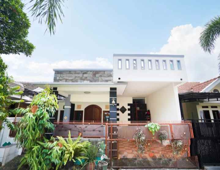 rumah second dalam perumahan oma indah cimanggis depok