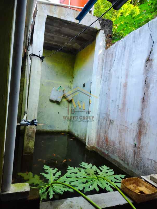 rumah second dengan tanah luas dekat jalan jogja solo