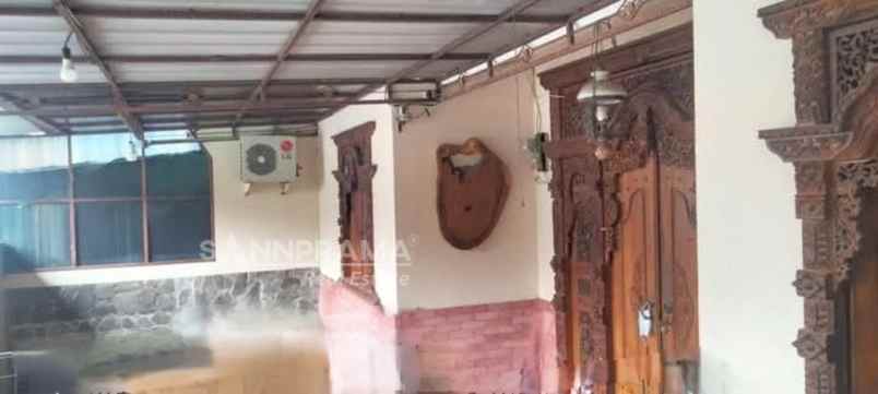 rumah second hook unik antik sawangan permai depok fry