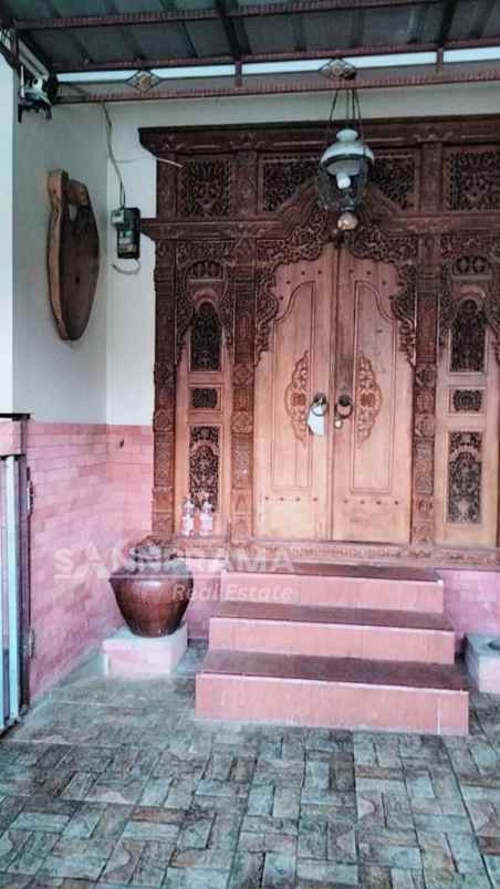 rumah second hook unik antik sawangan permai depok fry