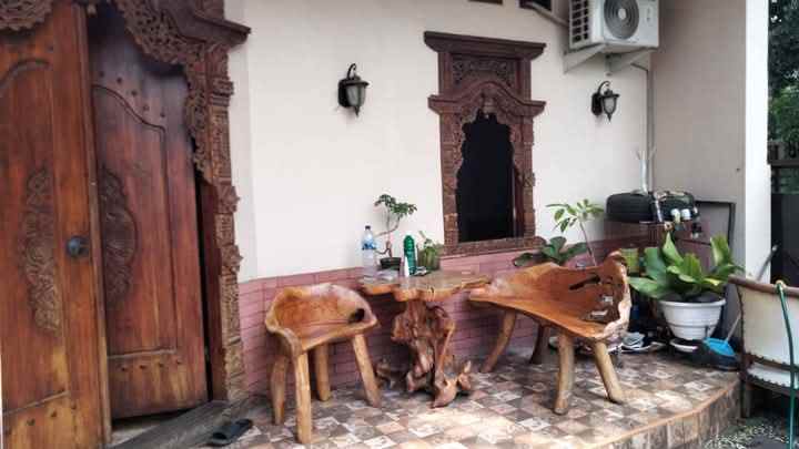 rumah second terawat di sawangan depok