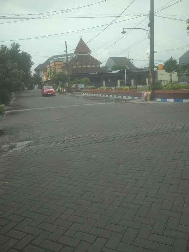 rumah second yang minimalis