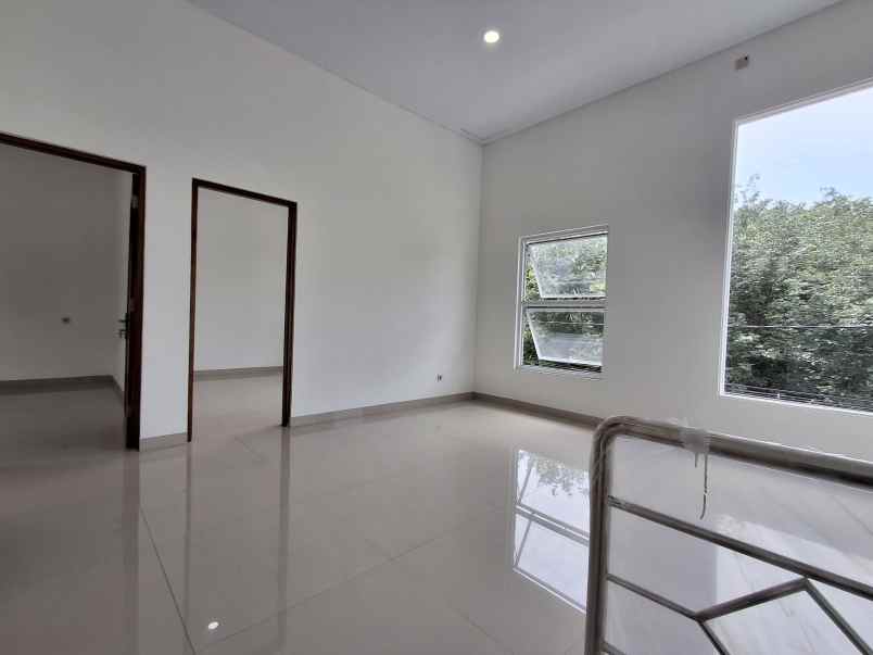 rumah siap huni 2 lantai di jantung wisata kaliurang