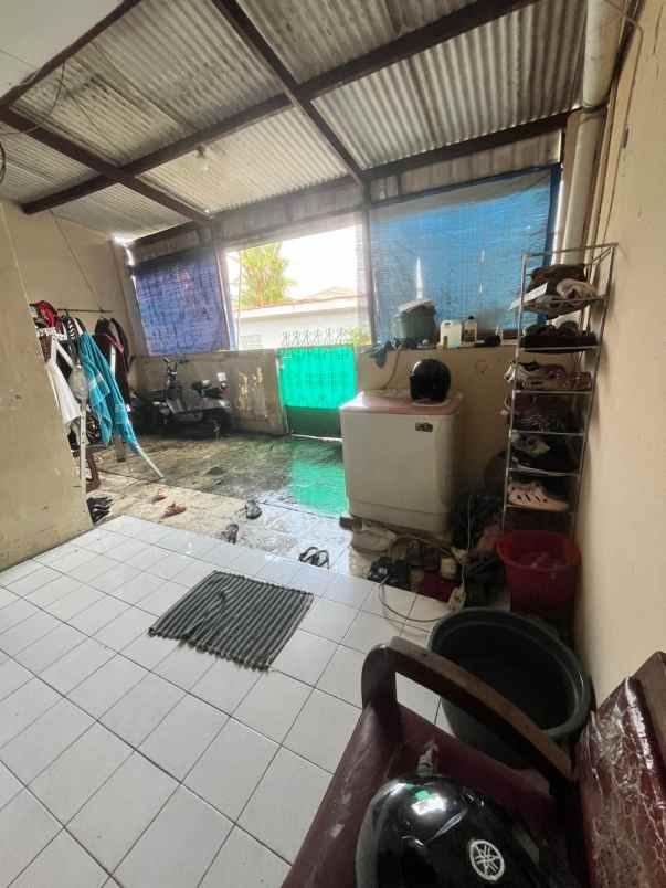 rumah siap huni tipe perumnas dengan luas tanahnya