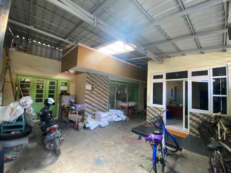 rumah strategis jl badak semarang dekat simpang lima