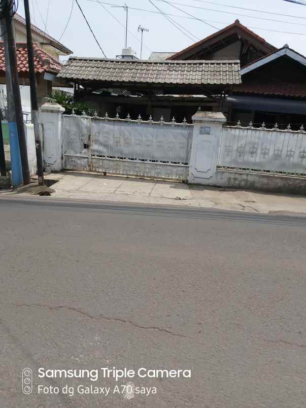rumah strategis pinggir jalan raya area ciracas
