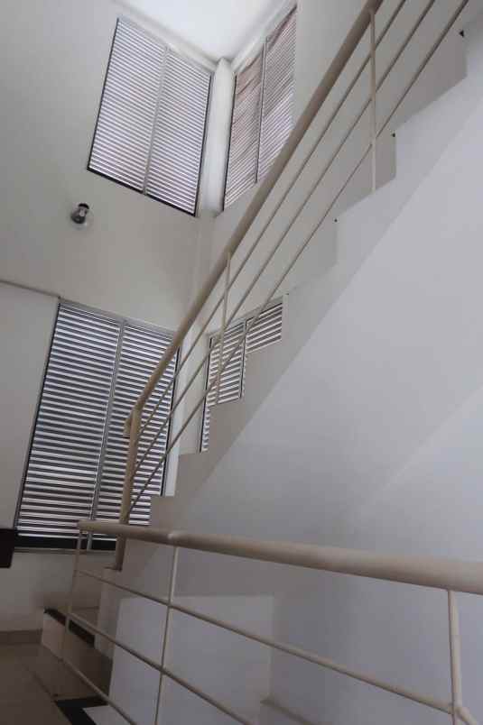 rumah strategis teahouse dago residence