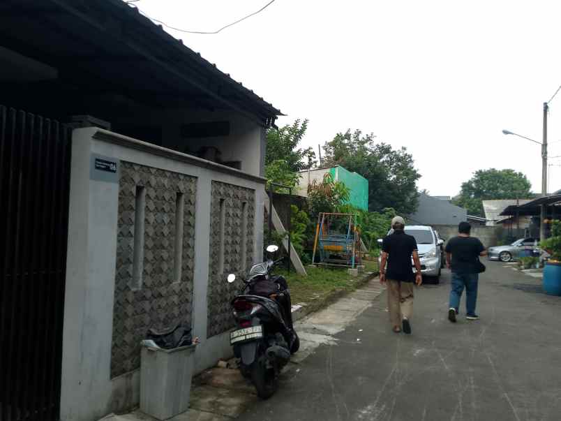 rumah usaha dilalui angkot di pondok bambu duren sawit