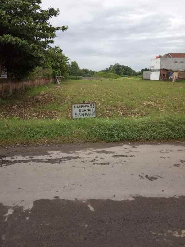 tanah bolon colomadu karanganyar