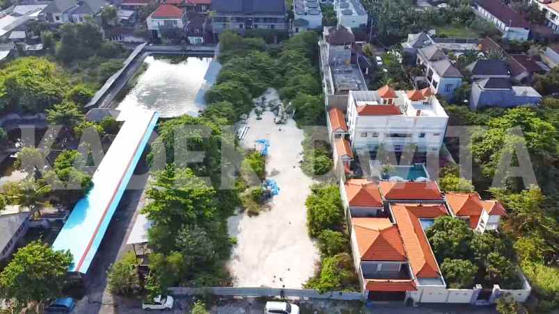 tanah jalan dewi sri