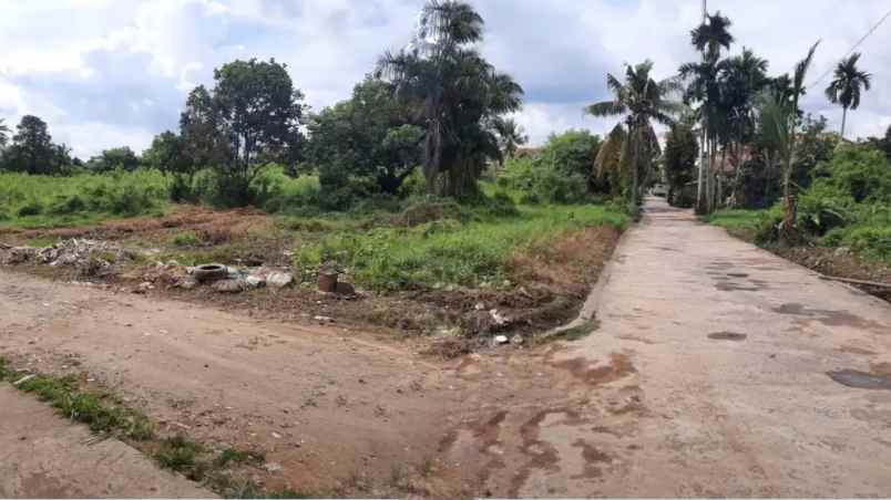 tanah jalan perjuangan lorong