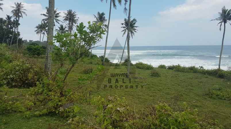 tanah pantai bonian