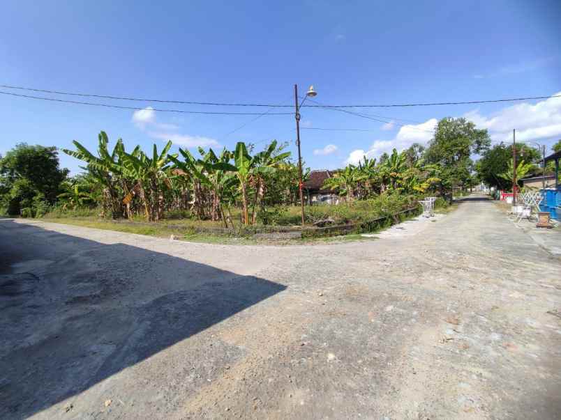 tanah strategis timur patung jamu bulakrejo sukoharjo