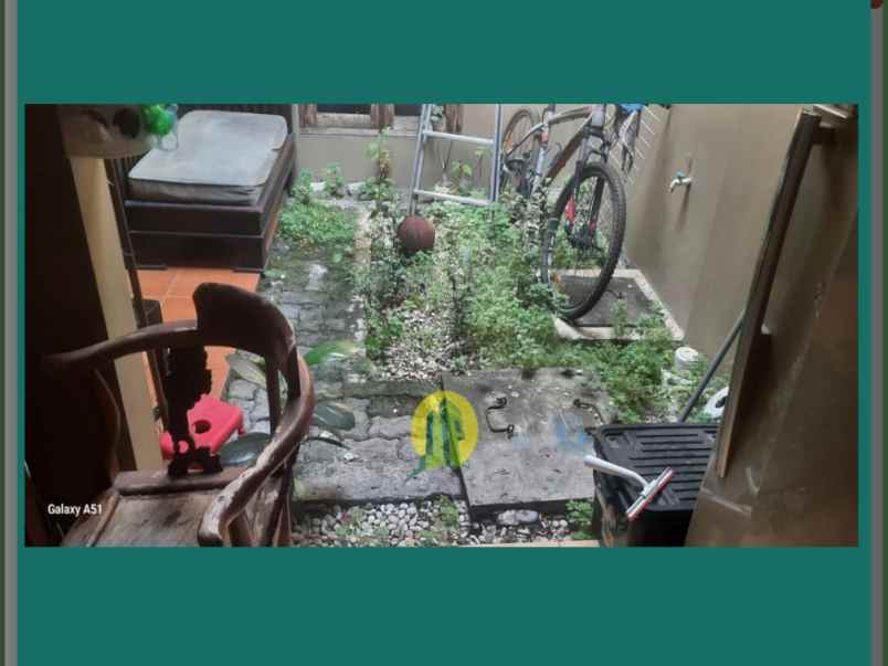 town house nempel taman galaxy bekasi